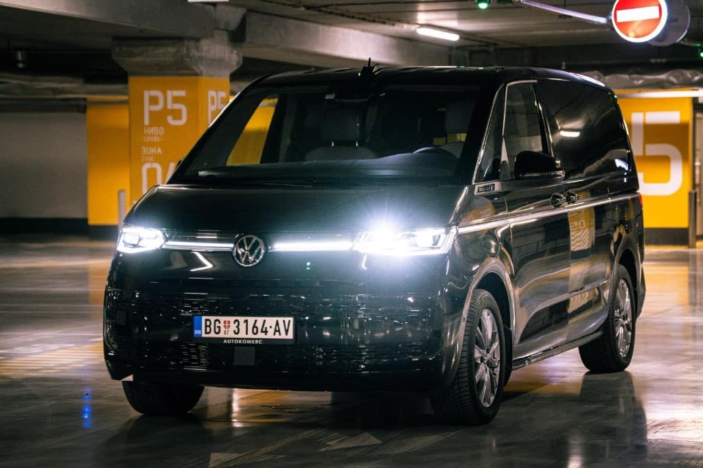 Premium van za aerodromski prevoz